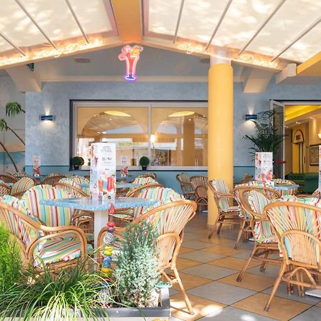 Hotel Ettoral Lido di Jesolo Exterior foto